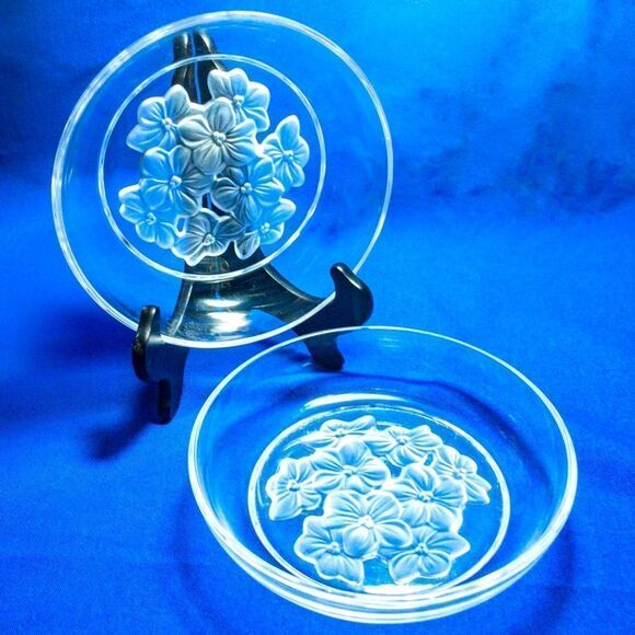 2 Sasaki Etched Crystal Dessert/Nut Bowls - Cherry Blossom - Picture 1 of 11
